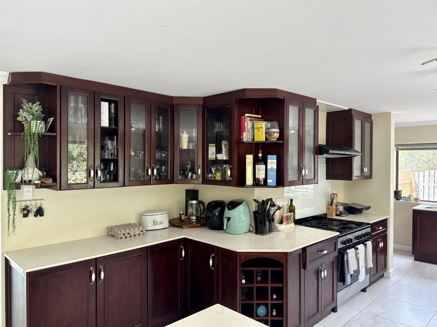 4 Bedroom Property for Sale in Knysna Heights Western Cape